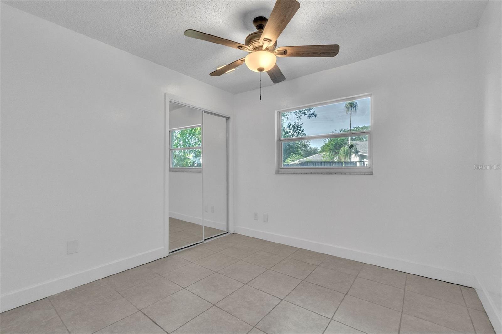 Image 8 of 39 For 107 Thrush Lane