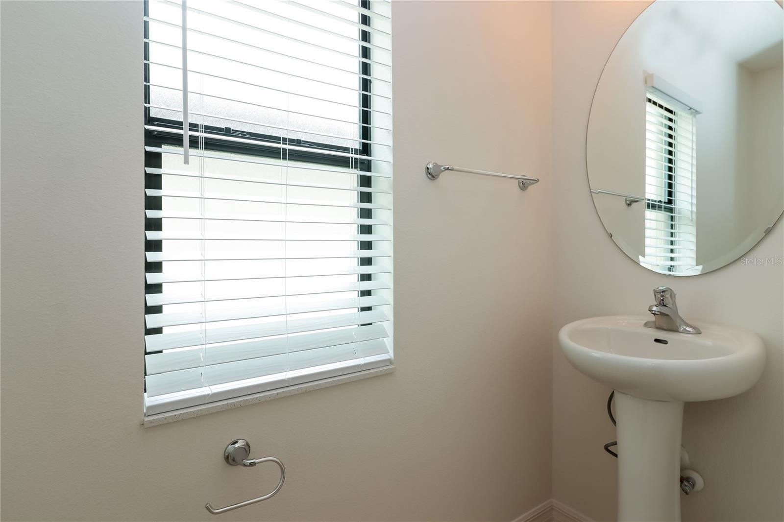 Image 14 of 17 For 2215 Caspian Drive