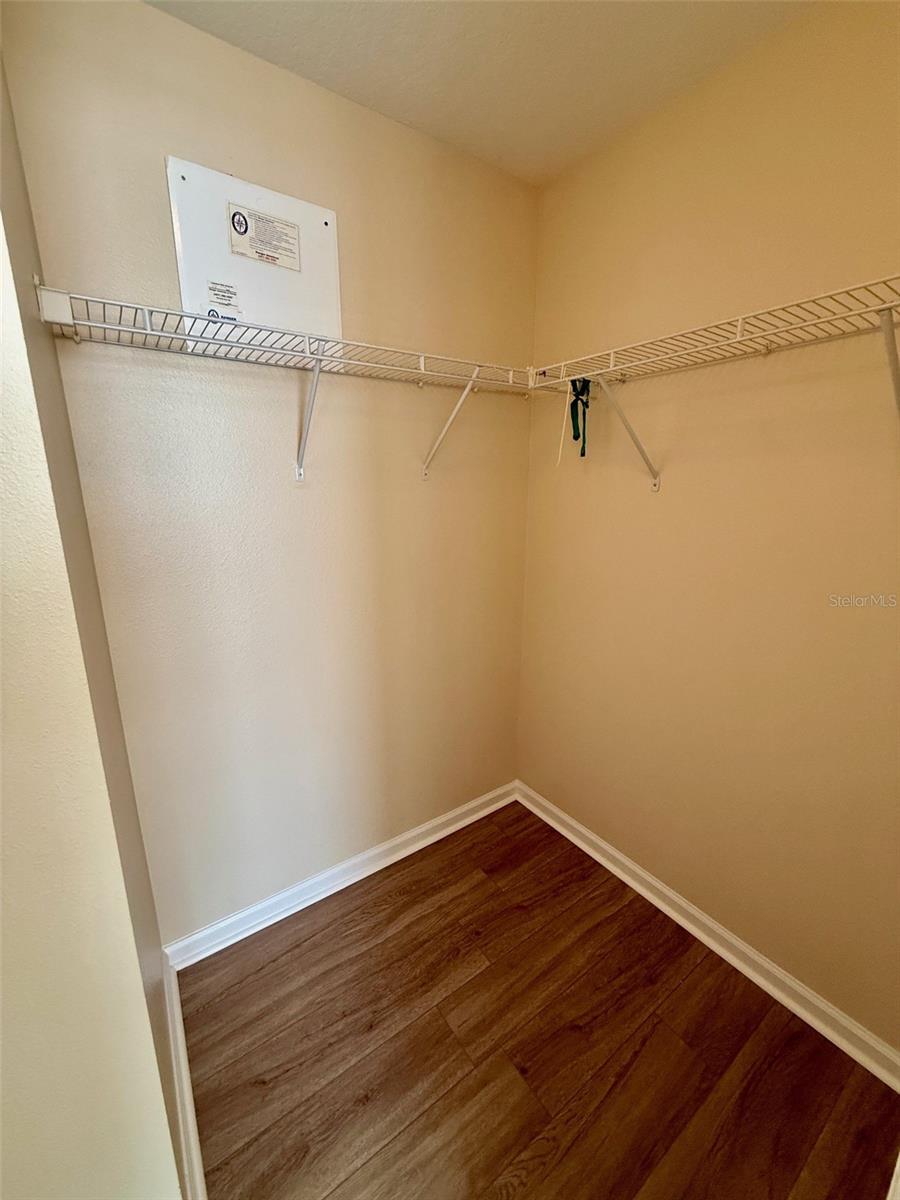 Image 15 of 21 For 11912 Deer Path Way