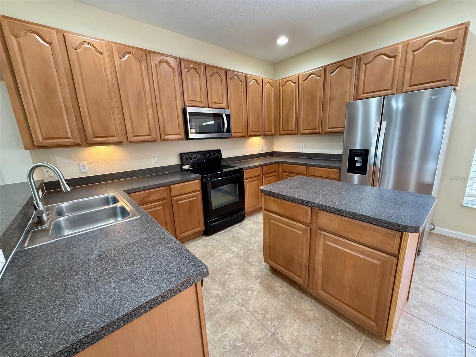 Image 5 of 21 For 11912 Deer Path Way