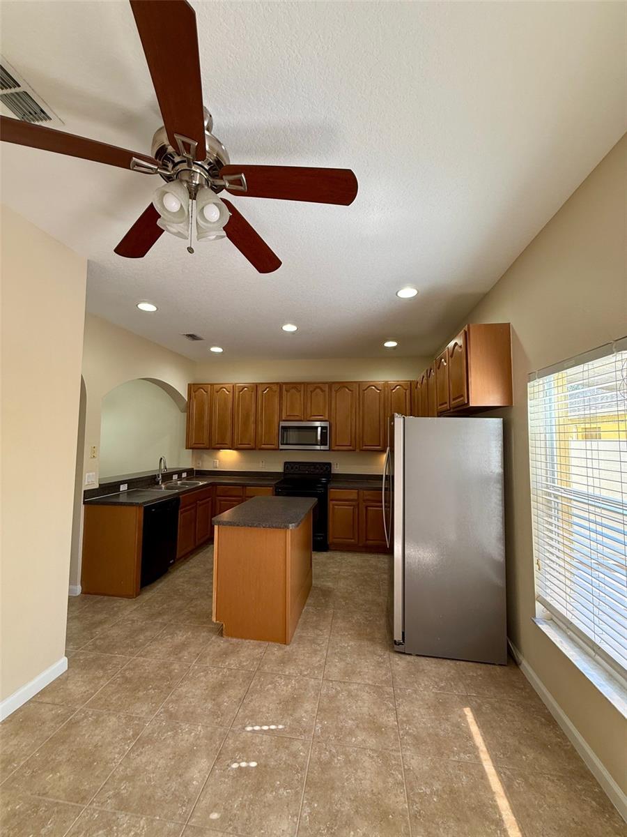 Image 7 of 21 For 11912 Deer Path Way