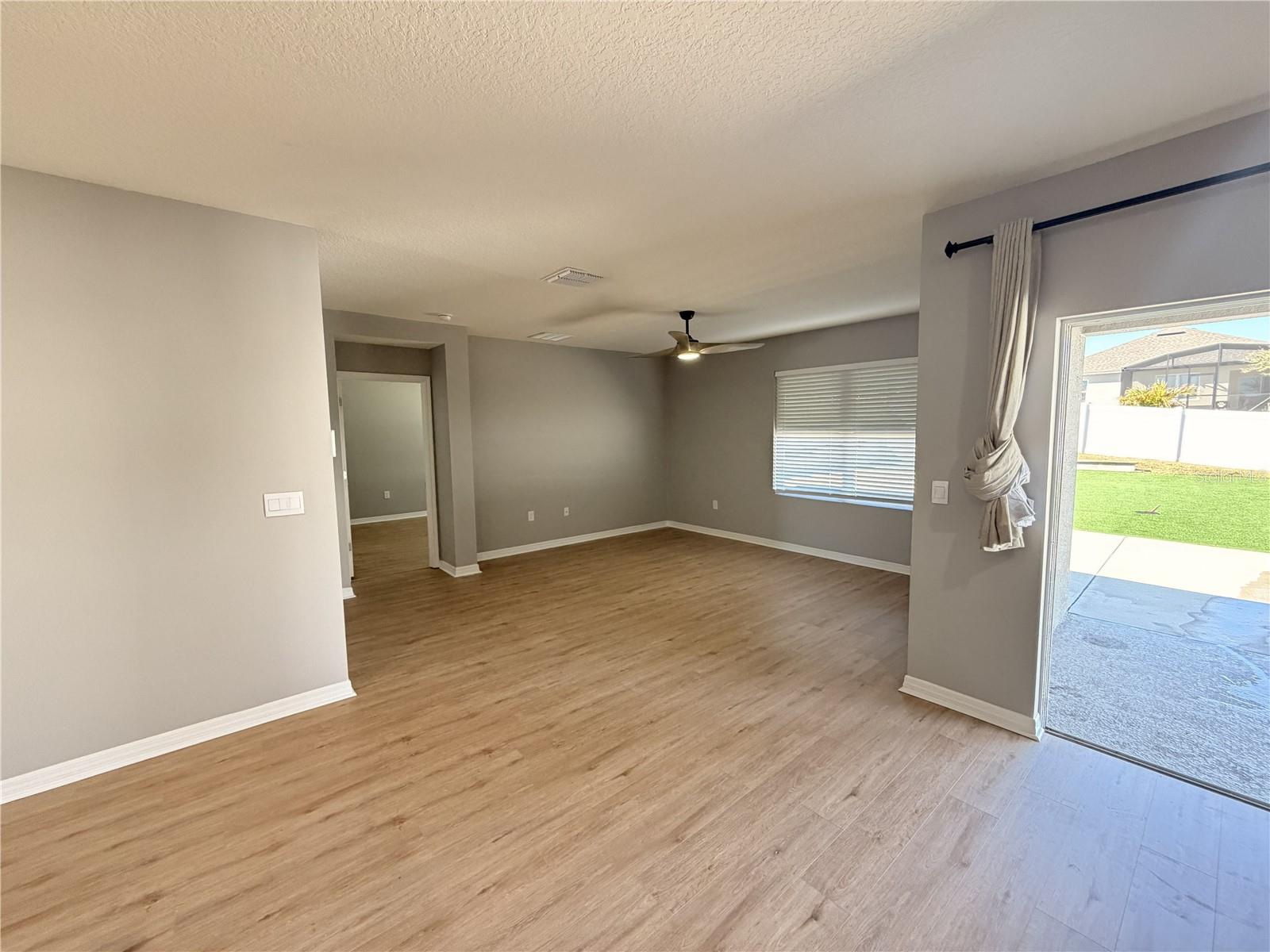 Image 10 of 14 For 1855 Hackberry Street