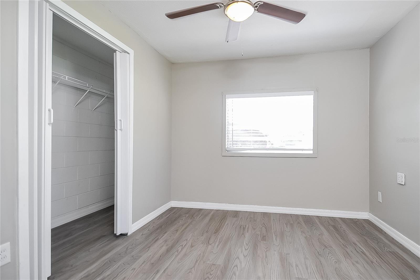 Image 11 of 16 For 505 Florida Circle S