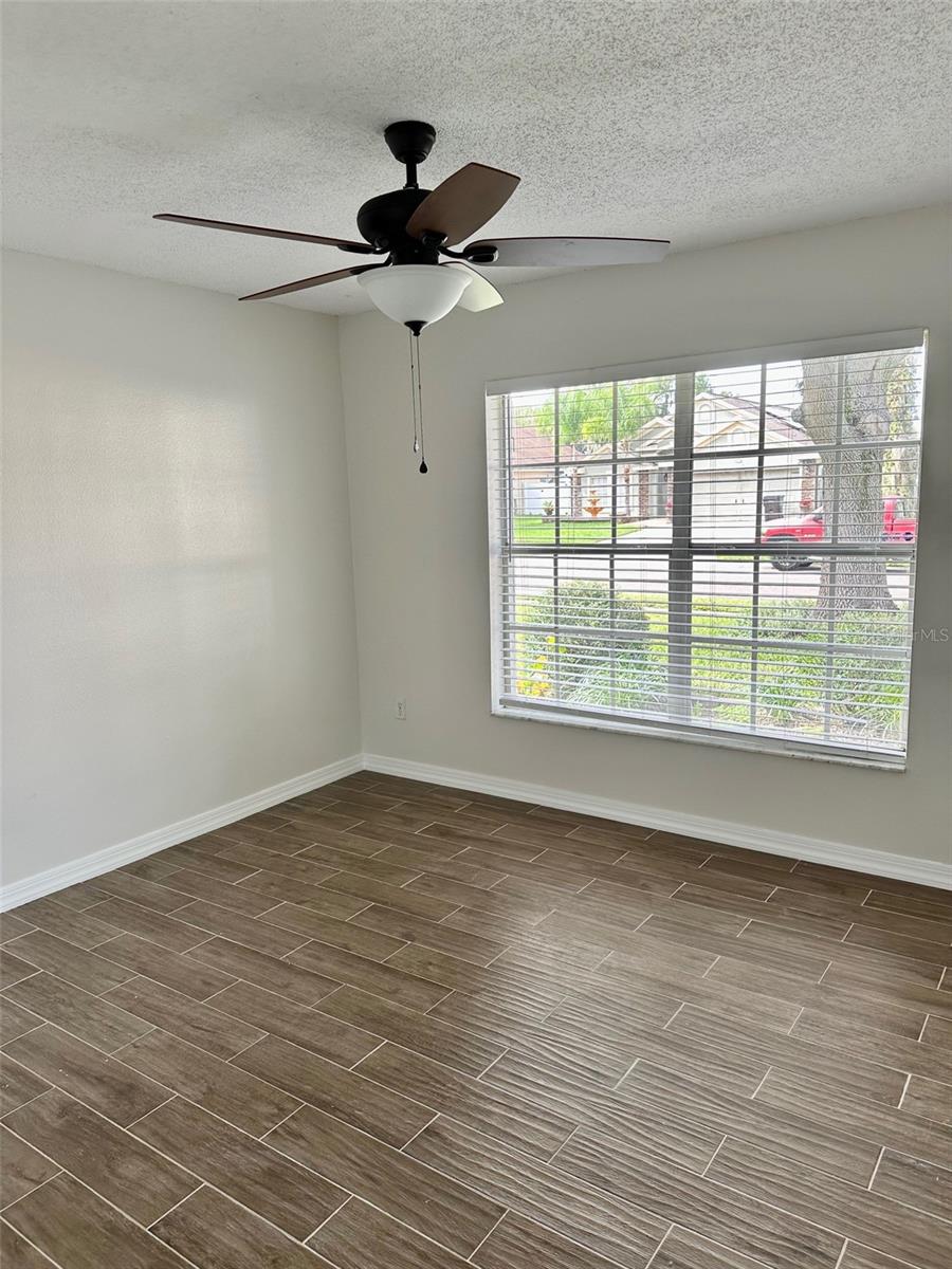 Image 10 of 14 For 579 Rouzer Street