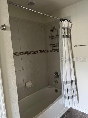 Image 11 of 26 For 7369 Duxbury Lane