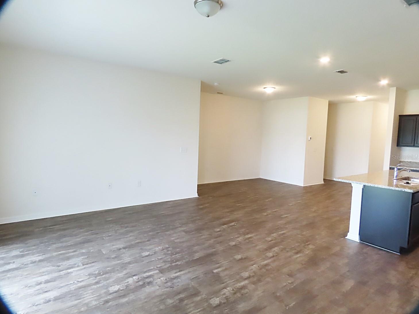 Image 8 of 18 For 3026 Nova Scotia