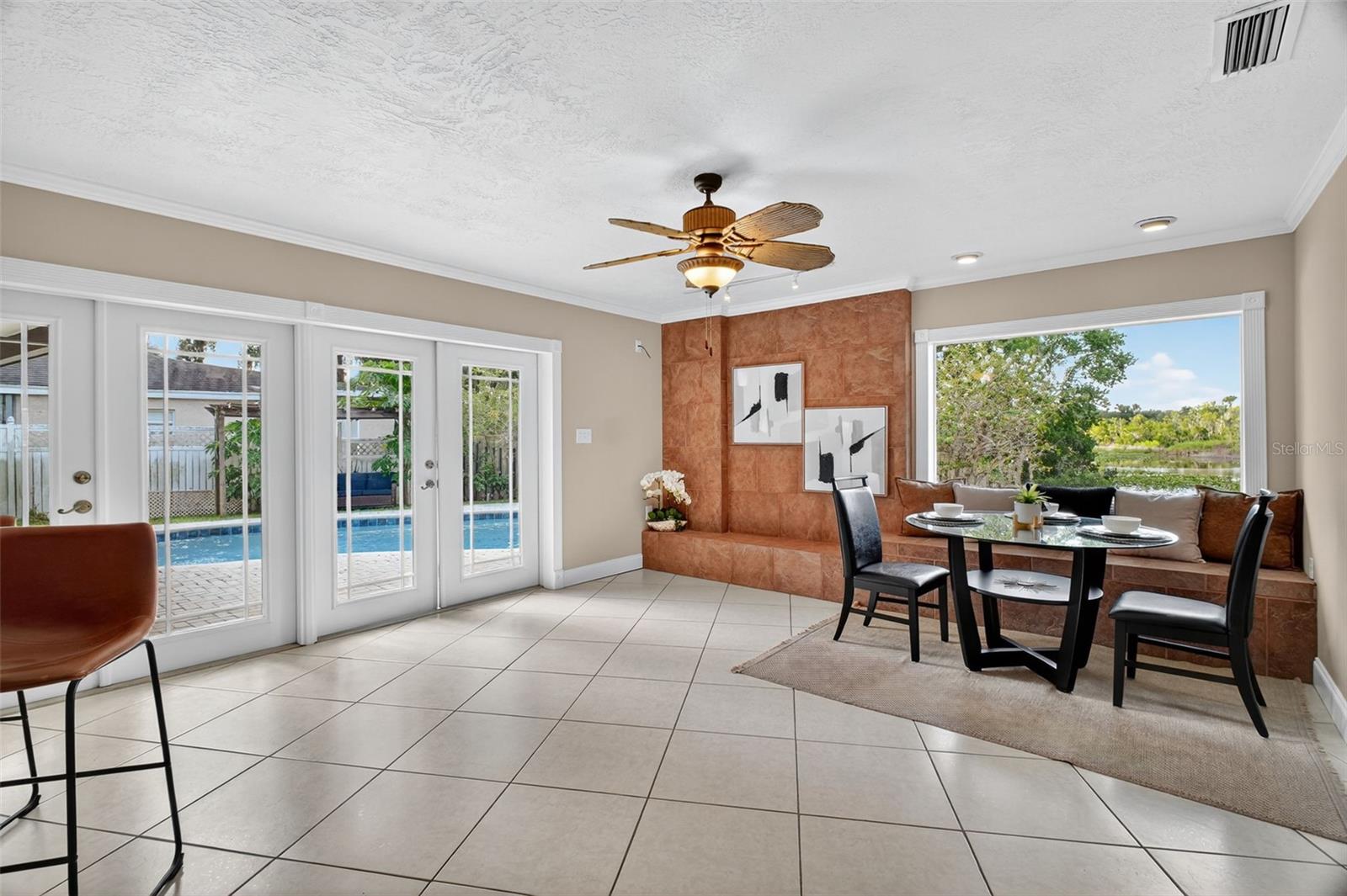 Image 17 of 37 For 2514 Tuscarora Trail