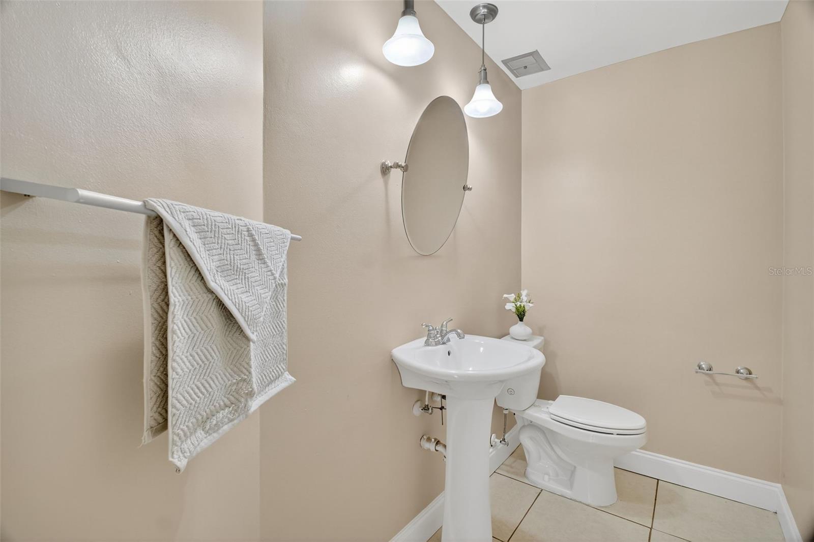 Image 31 of 37 For 2514 Tuscarora Trail