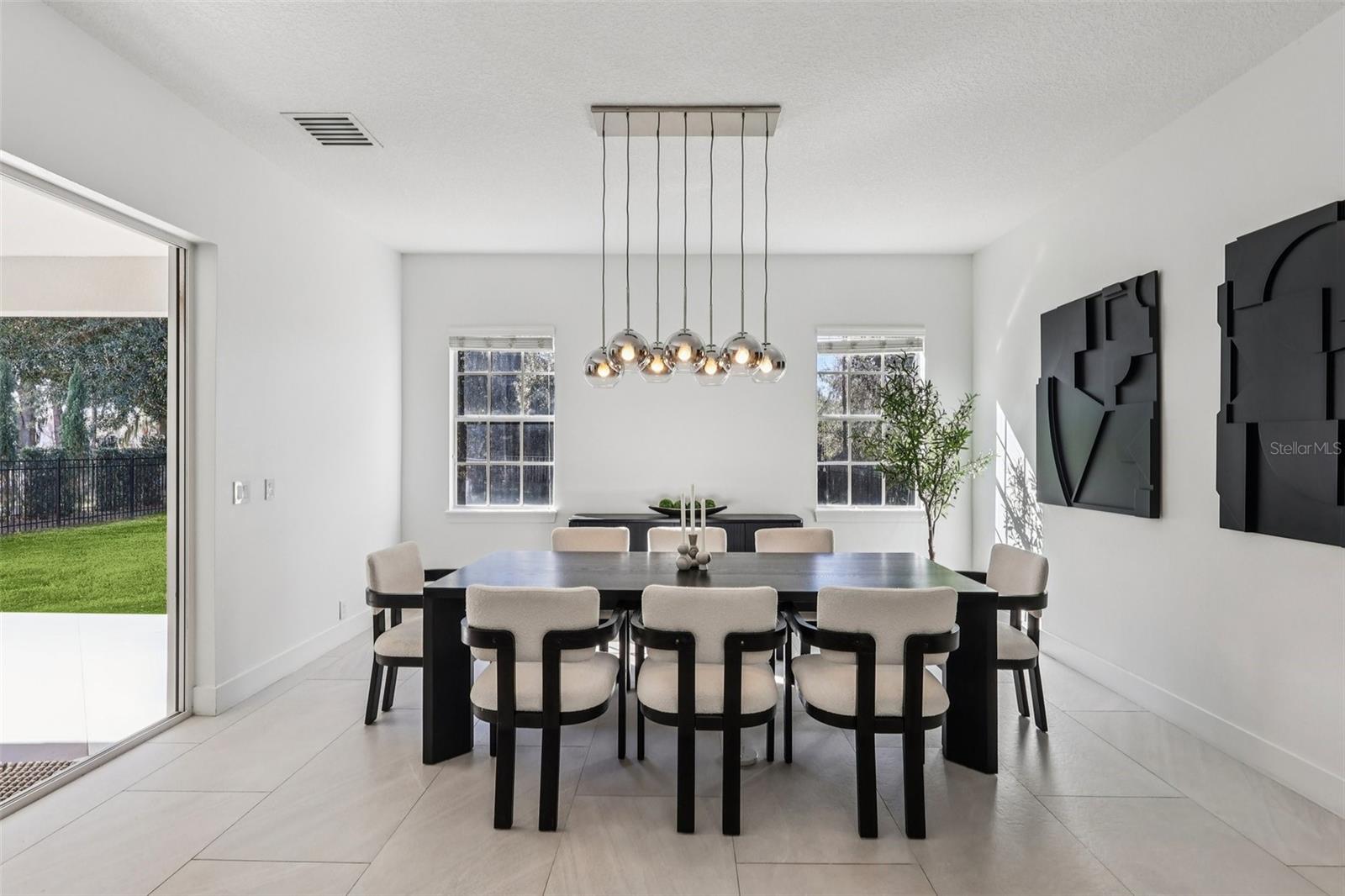 Image 11 of 36 For 5837 Caymus Loop