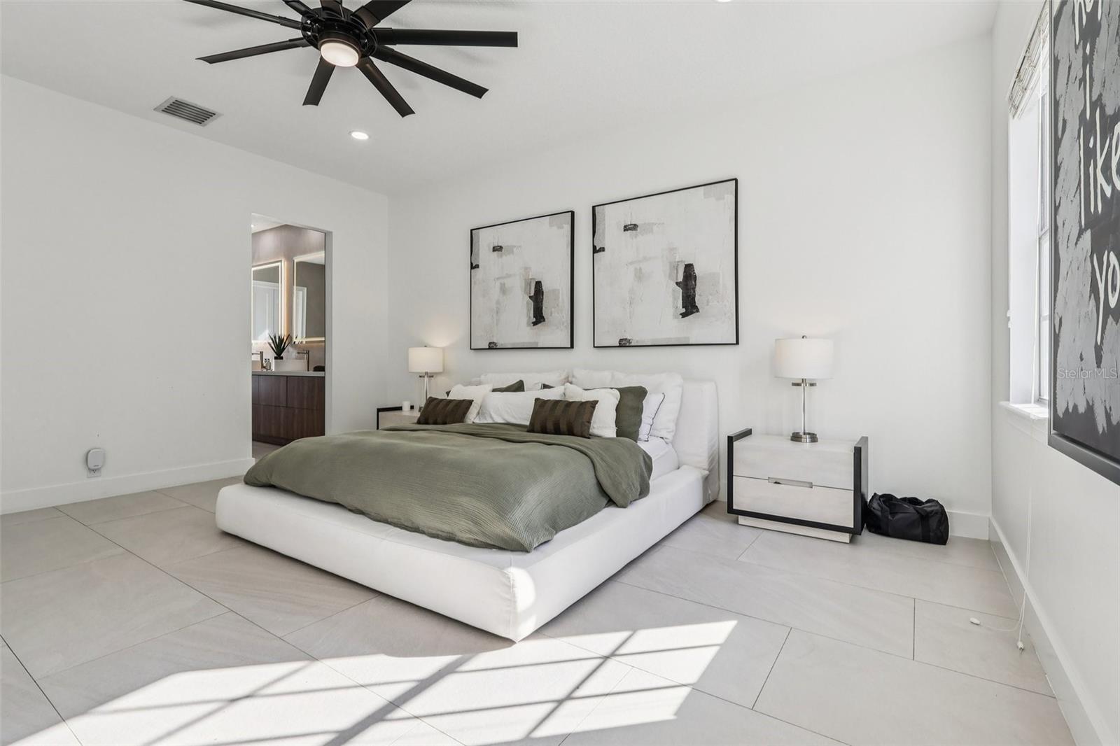 Image 21 of 36 For 5837 Caymus Loop