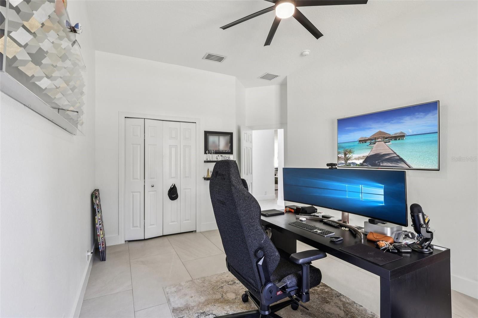 Image 27 of 36 For 5837 Caymus Loop