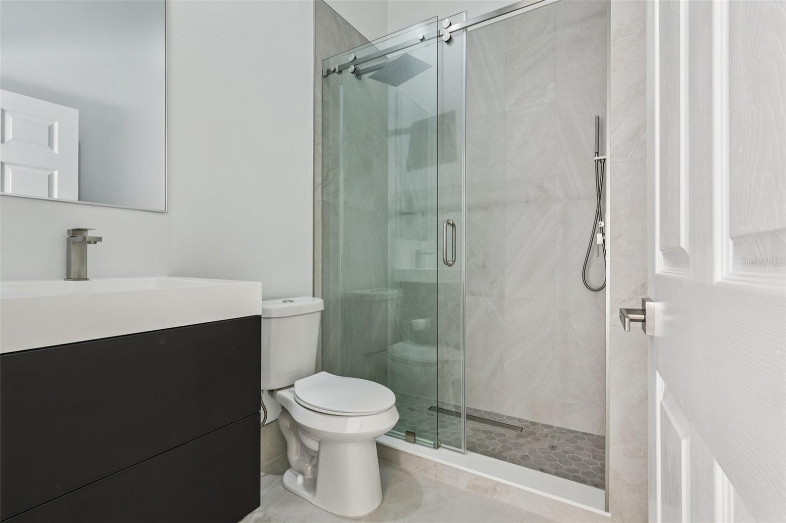 Image 29 of 36 For 5837 Caymus Loop