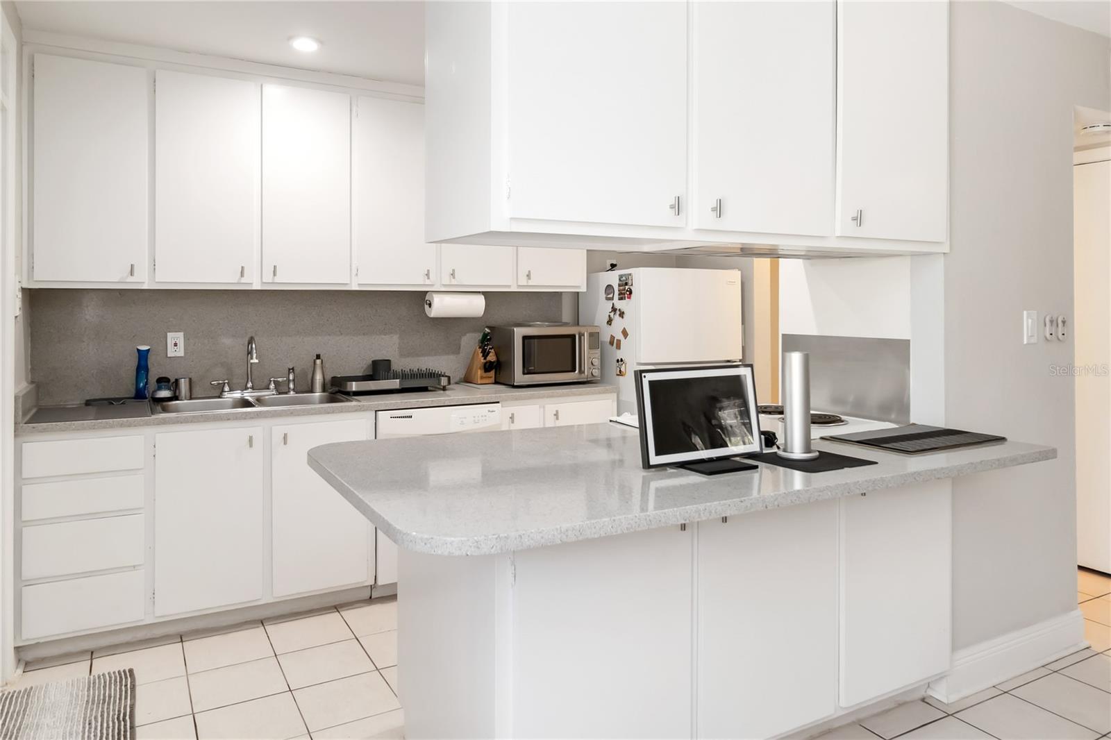 Image 10 of 23 For 5616 Clearview Drive