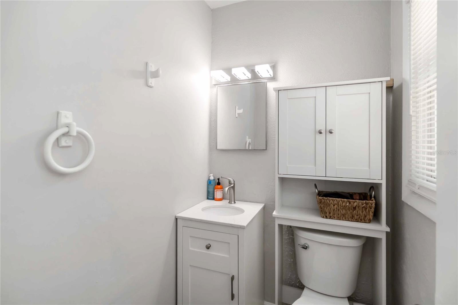 Image 20 of 23 For 5616 Clearview Drive