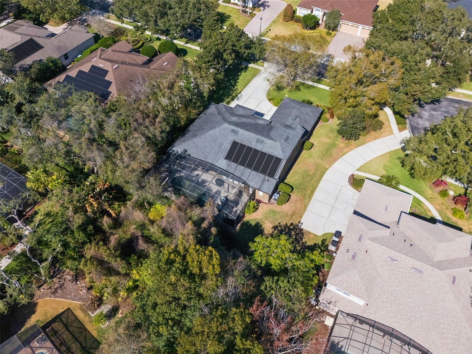 Image 50 of 61 For 405 Almeria Court