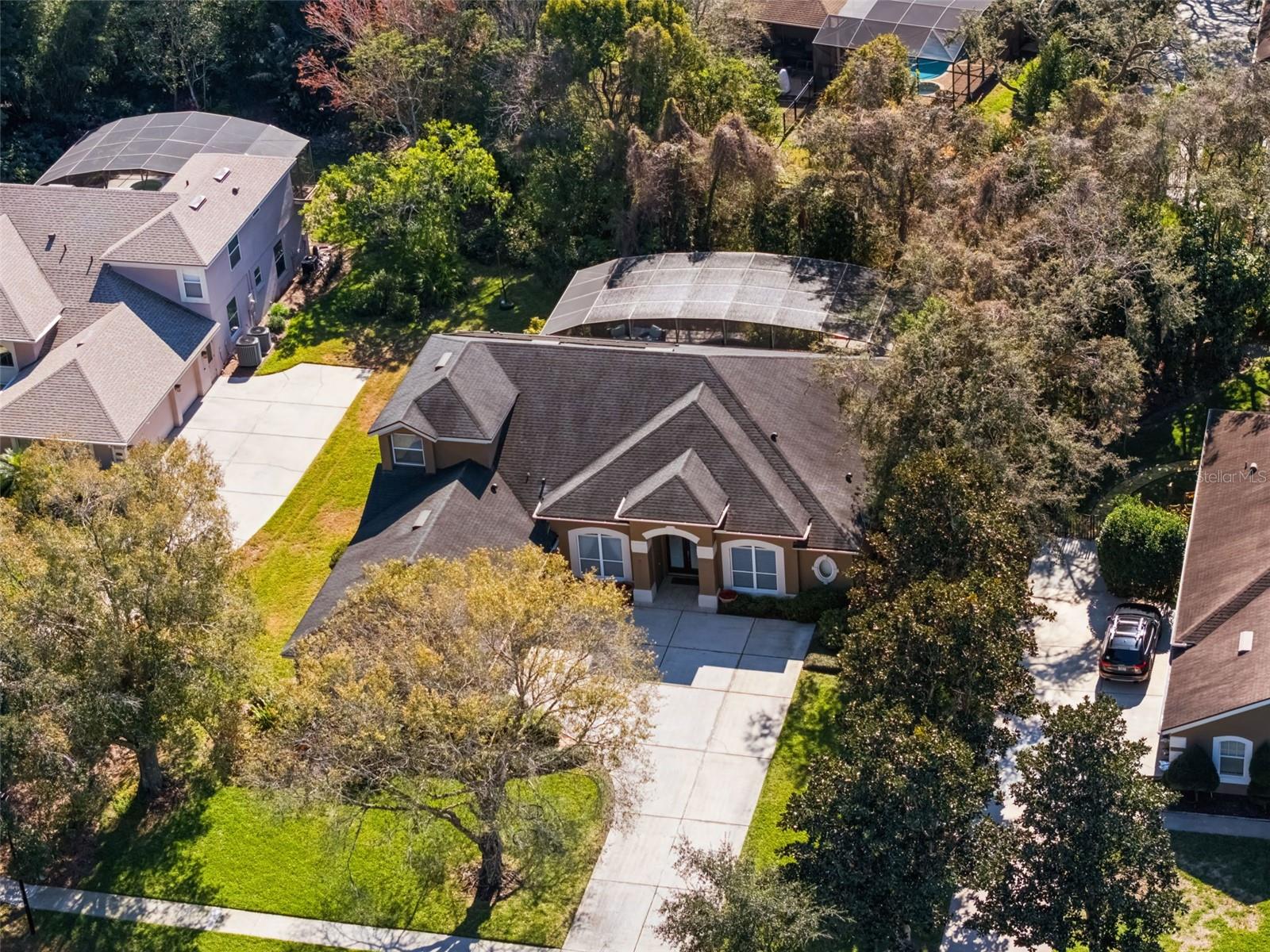 Image 52 of 61 For 405 Almeria Court