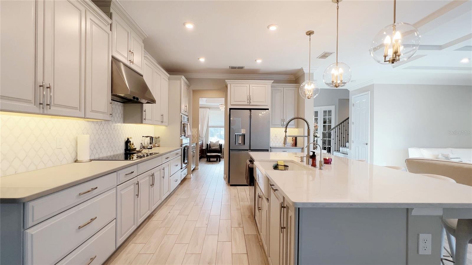 Image 10 of 53 For 3383 Current Avenue