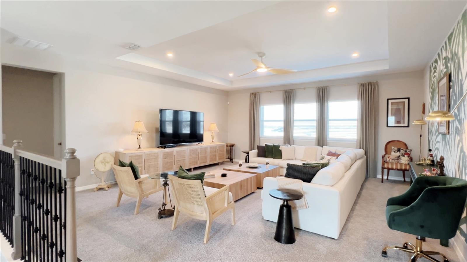 Image 21 of 53 For 3383 Current Avenue