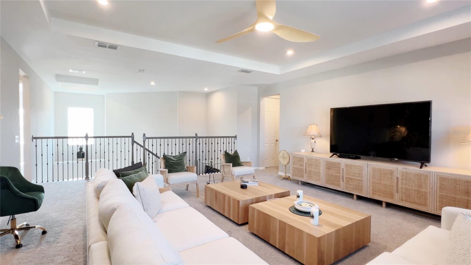 Image 23 of 53 For 3383 Current Avenue