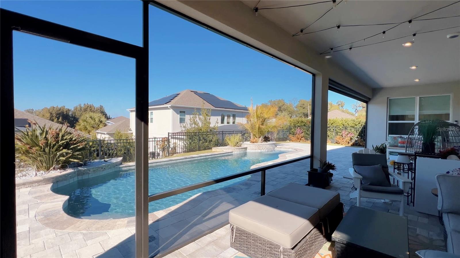 Image 40 of 53 For 3383 Current Avenue