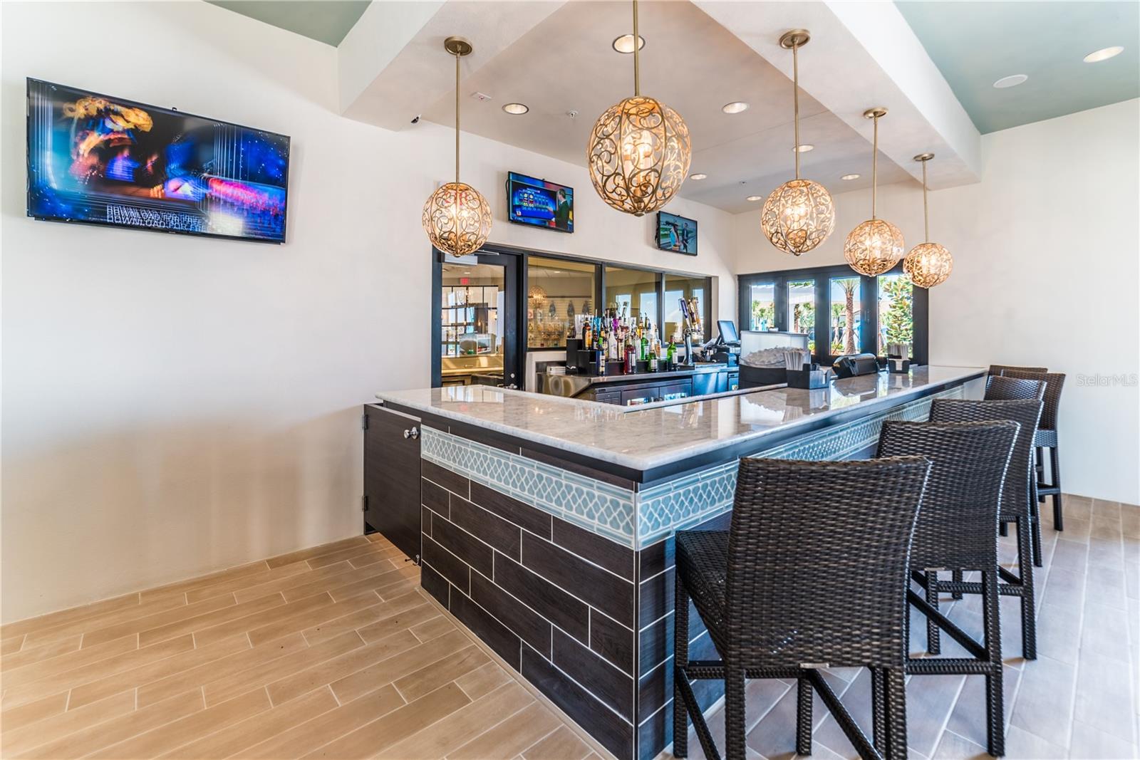 Image 39 of 46 For 2006 Majorca Drive