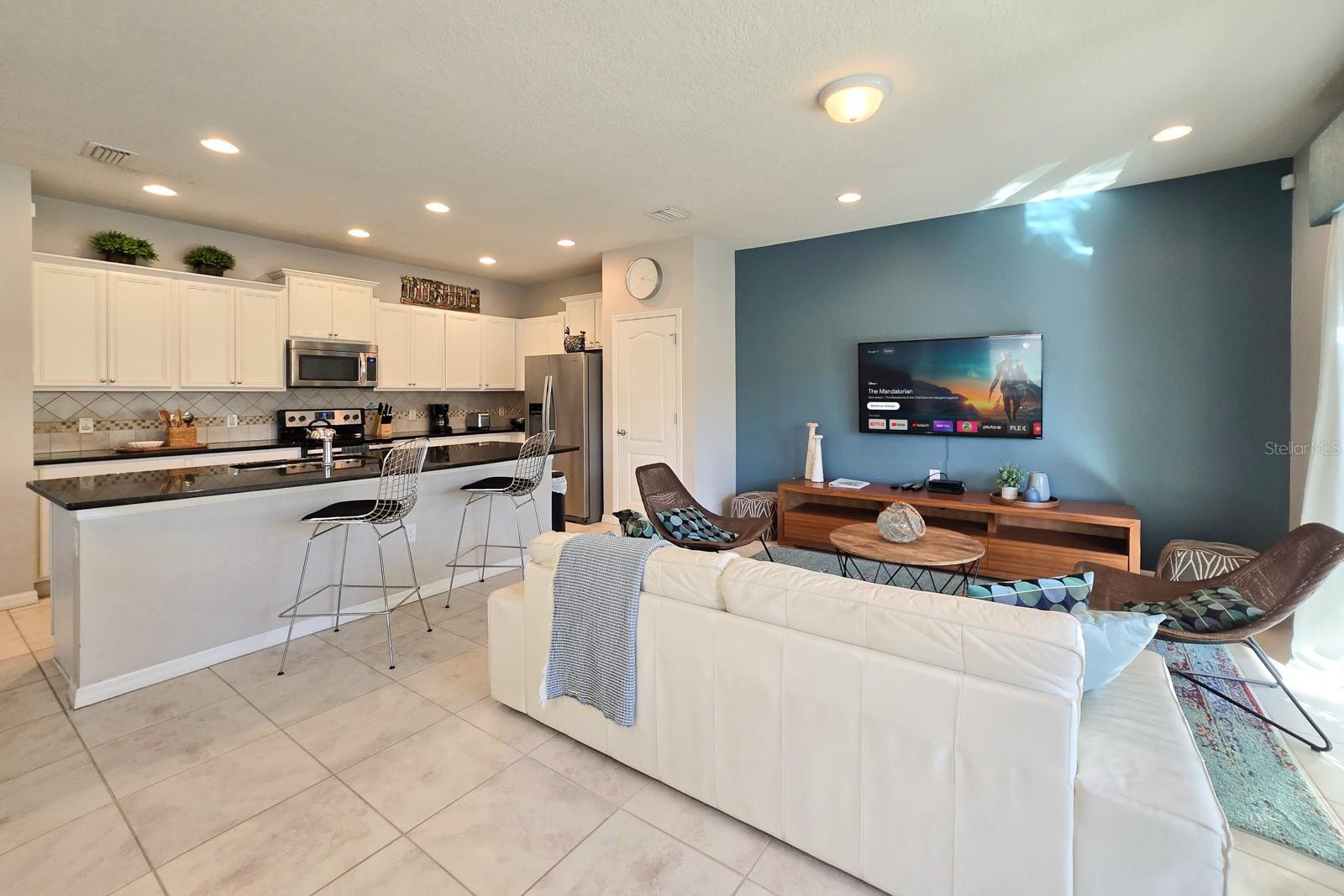 Image 4 of 46 For 2006 Majorca Drive