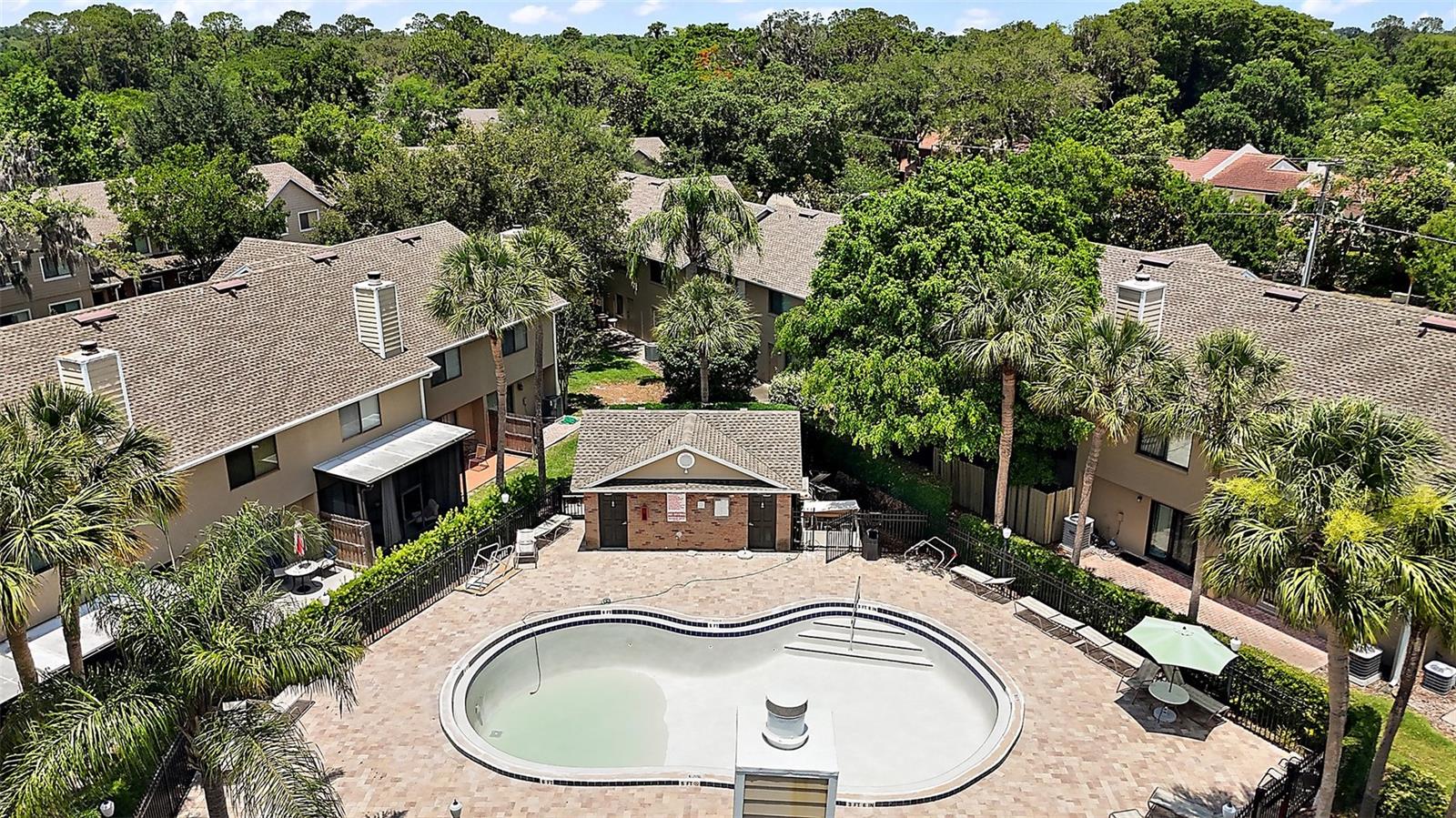 Image 5 of 30 For 184 Sandlewood Trail #2