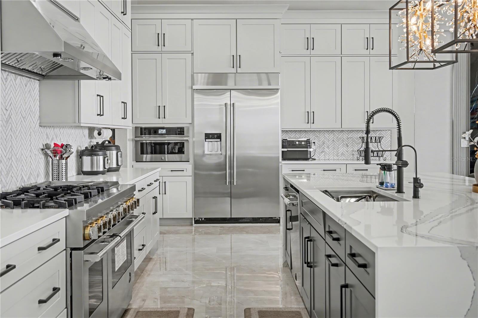 Image 11 of 40 For 17300 Pesce Loop