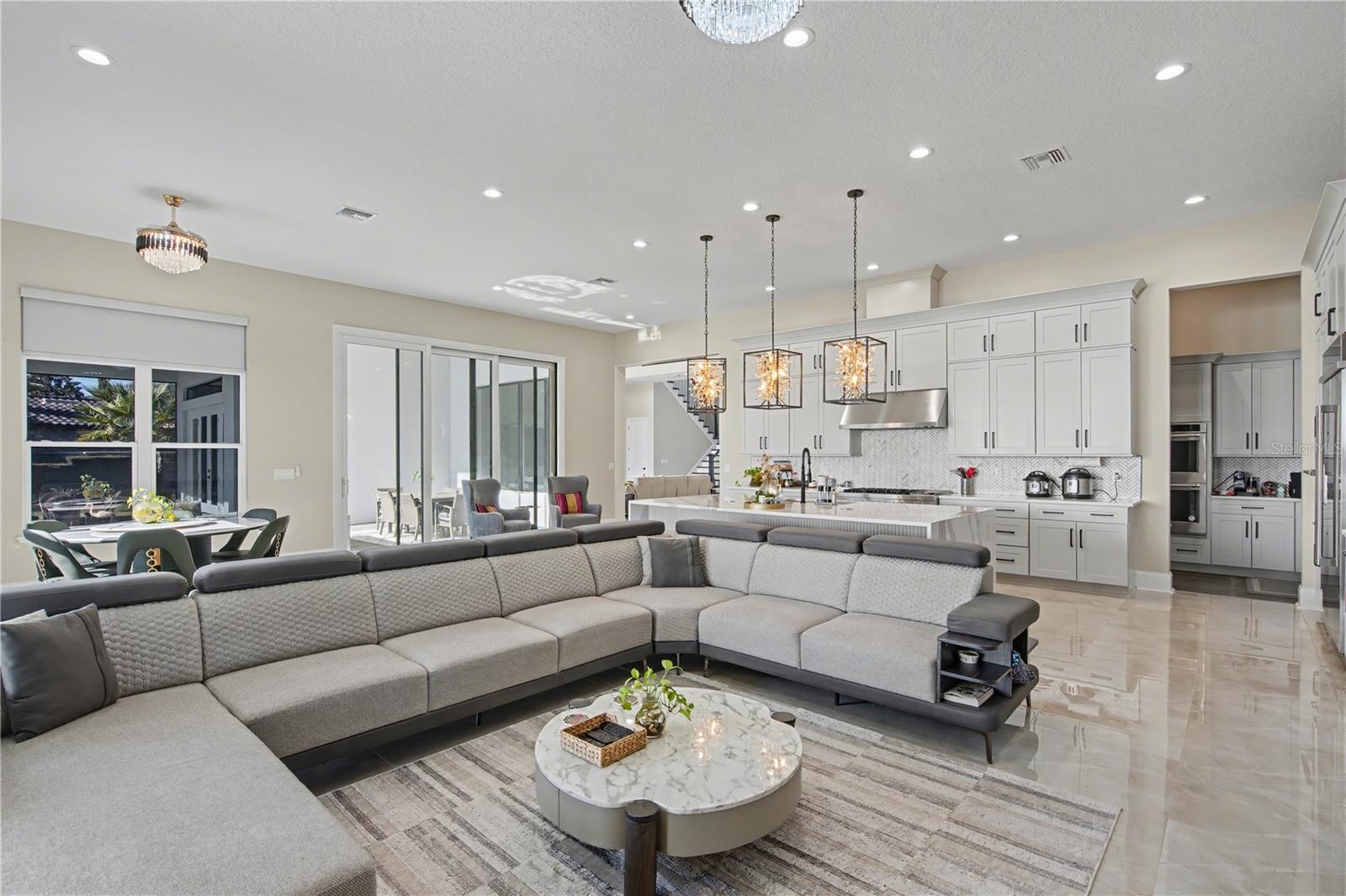 Image 14 of 40 For 17300 Pesce Loop