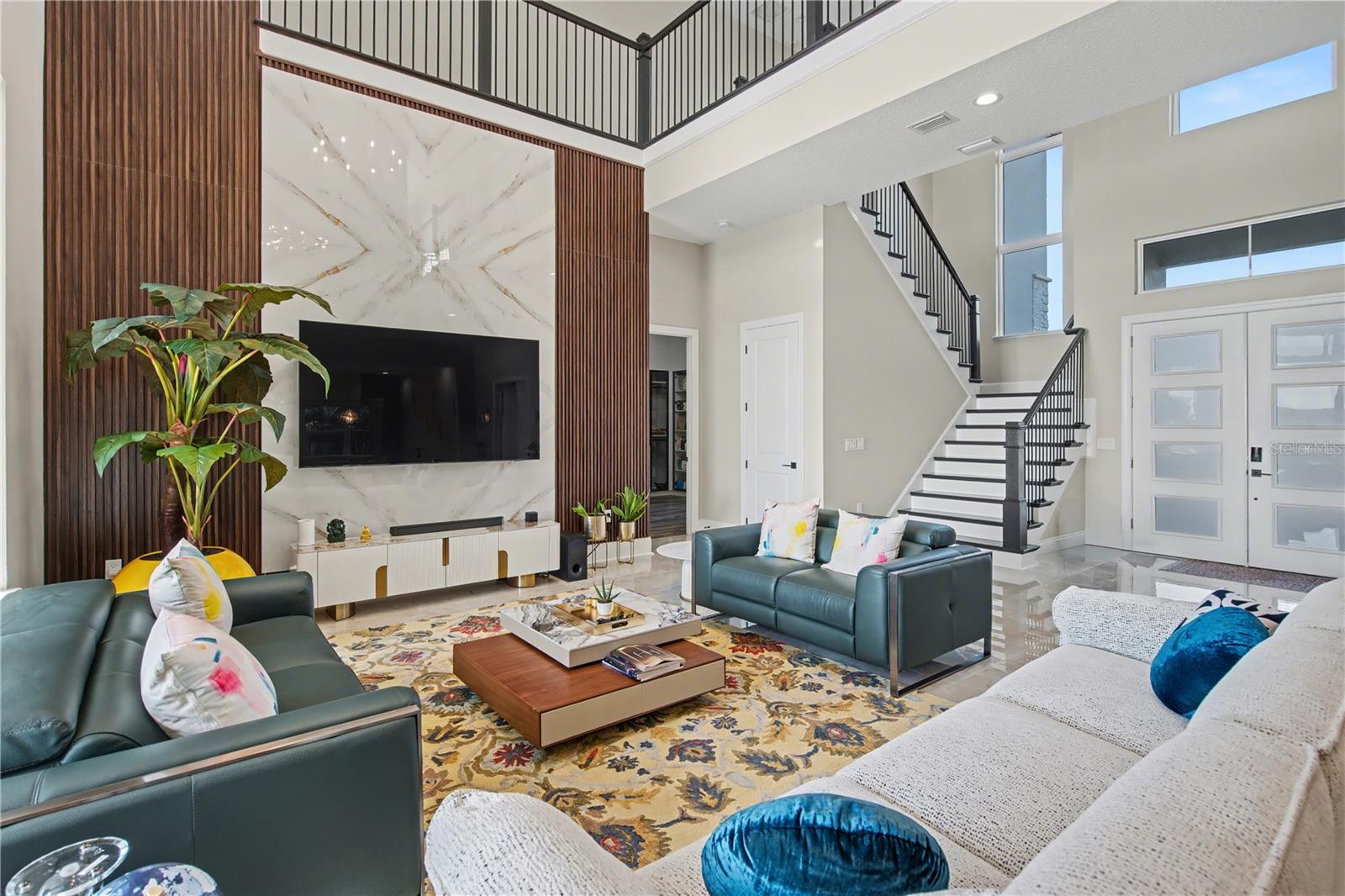 Image 7 of 40 For 17300 Pesce Loop