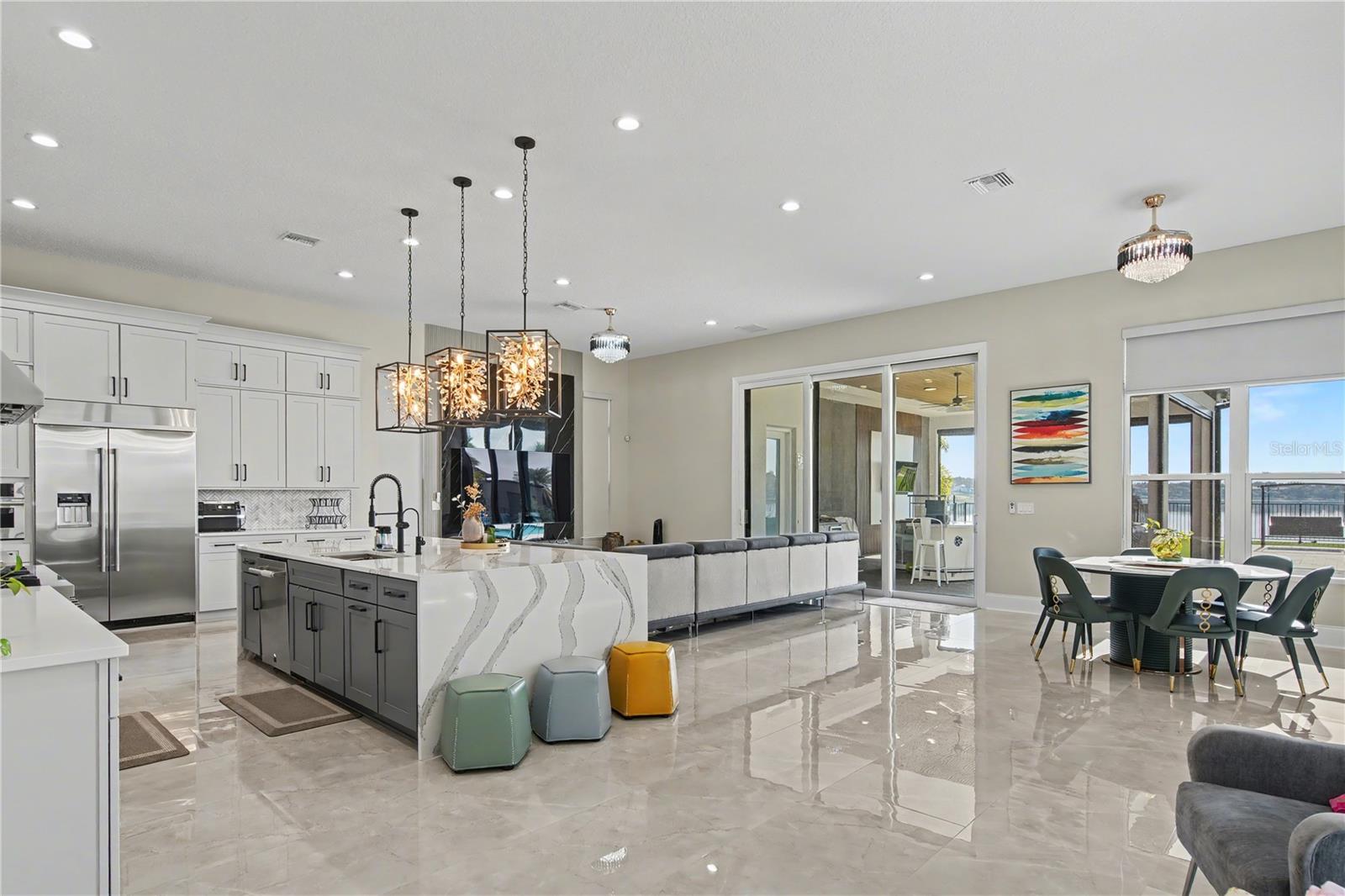 Image 9 of 40 For 17300 Pesce Loop