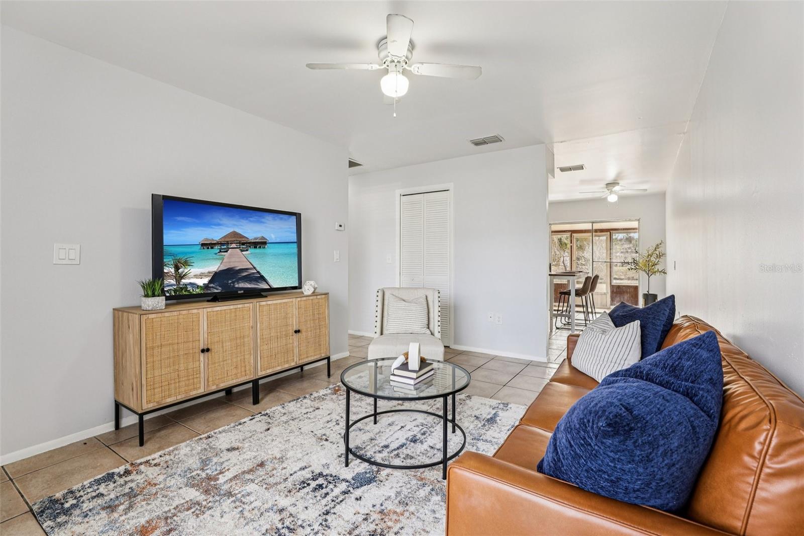 Image 4 of 19 For 38 Lake Villa Way