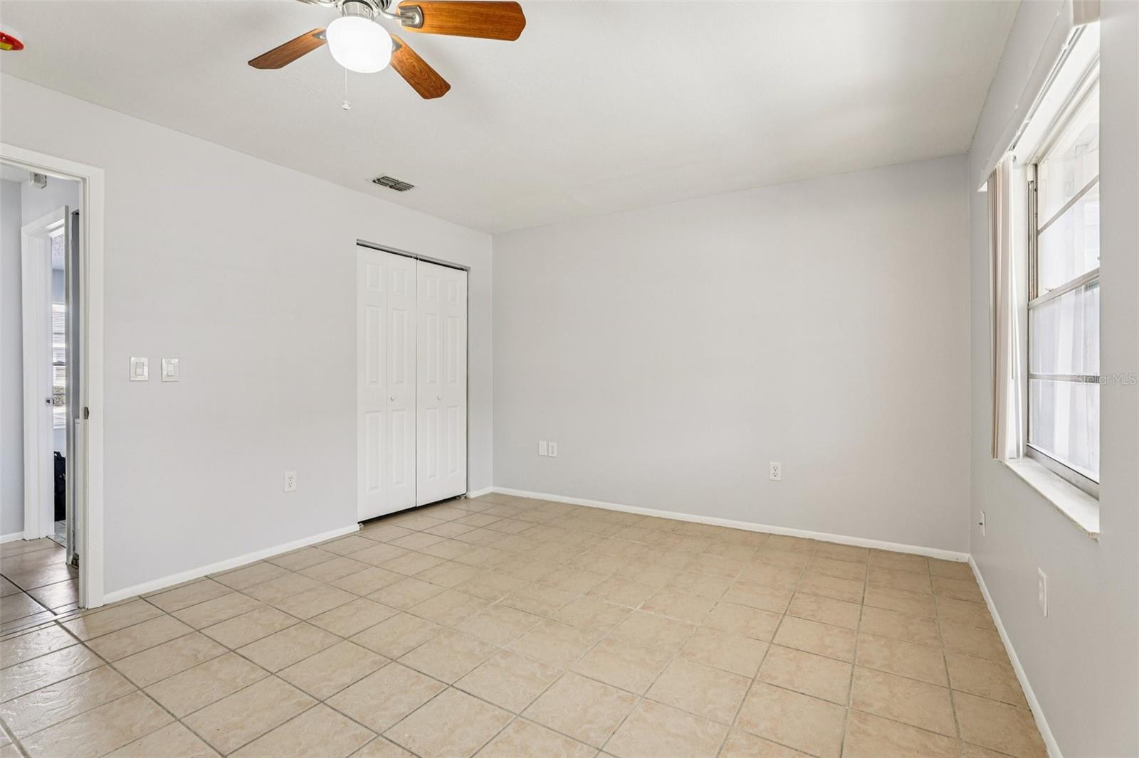 Image 8 of 19 For 38 Lake Villa Way