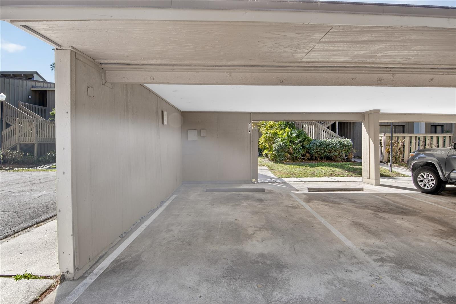 Image 34 of 48 For 5356 Burning Tree Drive D-07-2