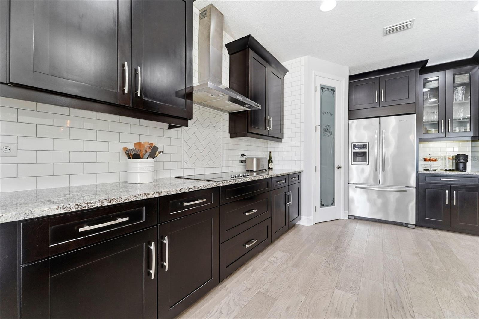 Image 14 of 58 For 302 Coco Plum Court