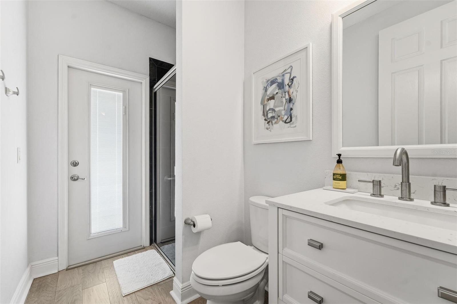 Image 16 of 58 For 302 Coco Plum Court