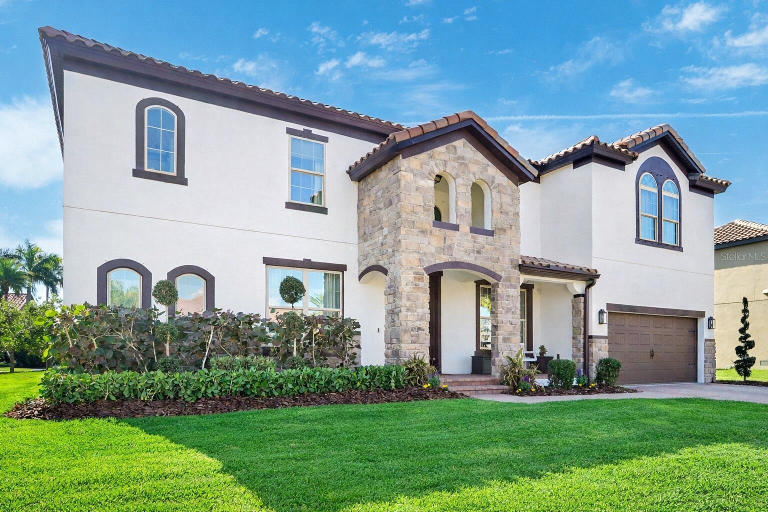 Image 3 of 58 For 302 Coco Plum Court