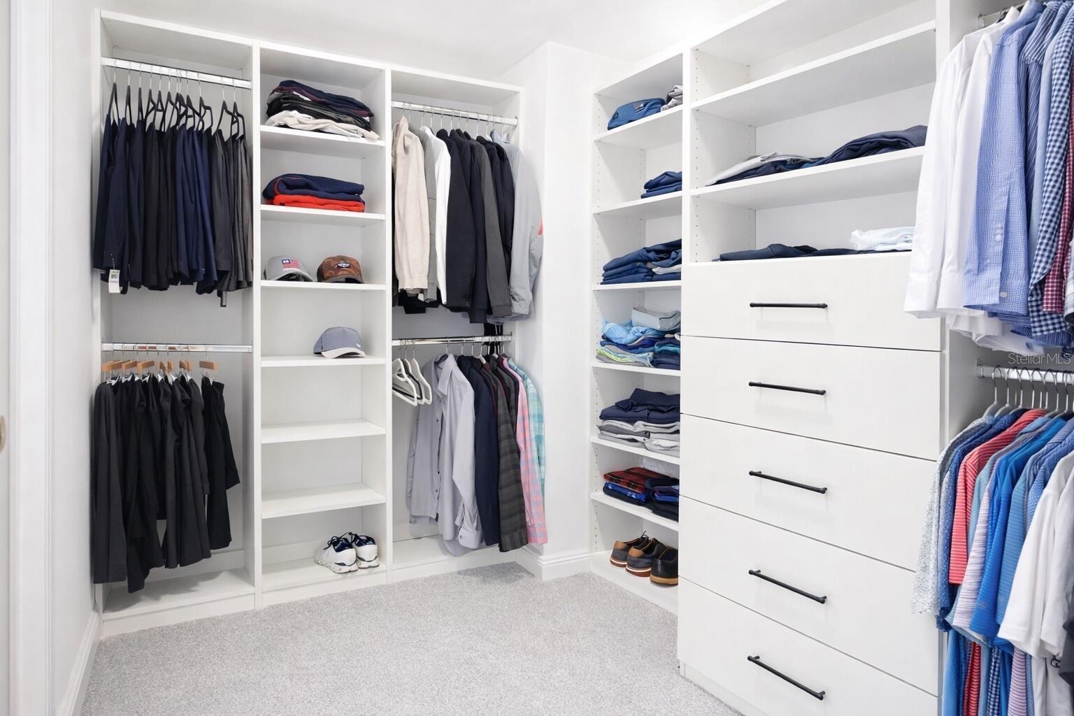 Image 30 of 58 For 302 Coco Plum Court