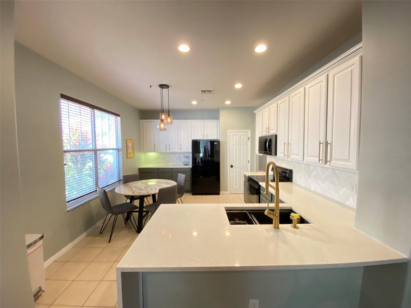 Image 8 of 27 For 8763 Coco Plum Place