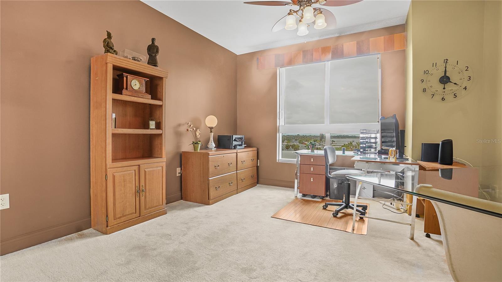 Image 25 of 49 For 241 Riverside Drive 502