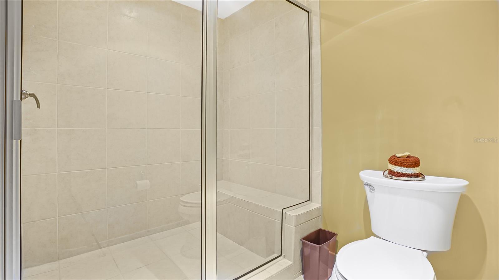 Image 30 of 49 For 241 Riverside Drive 502