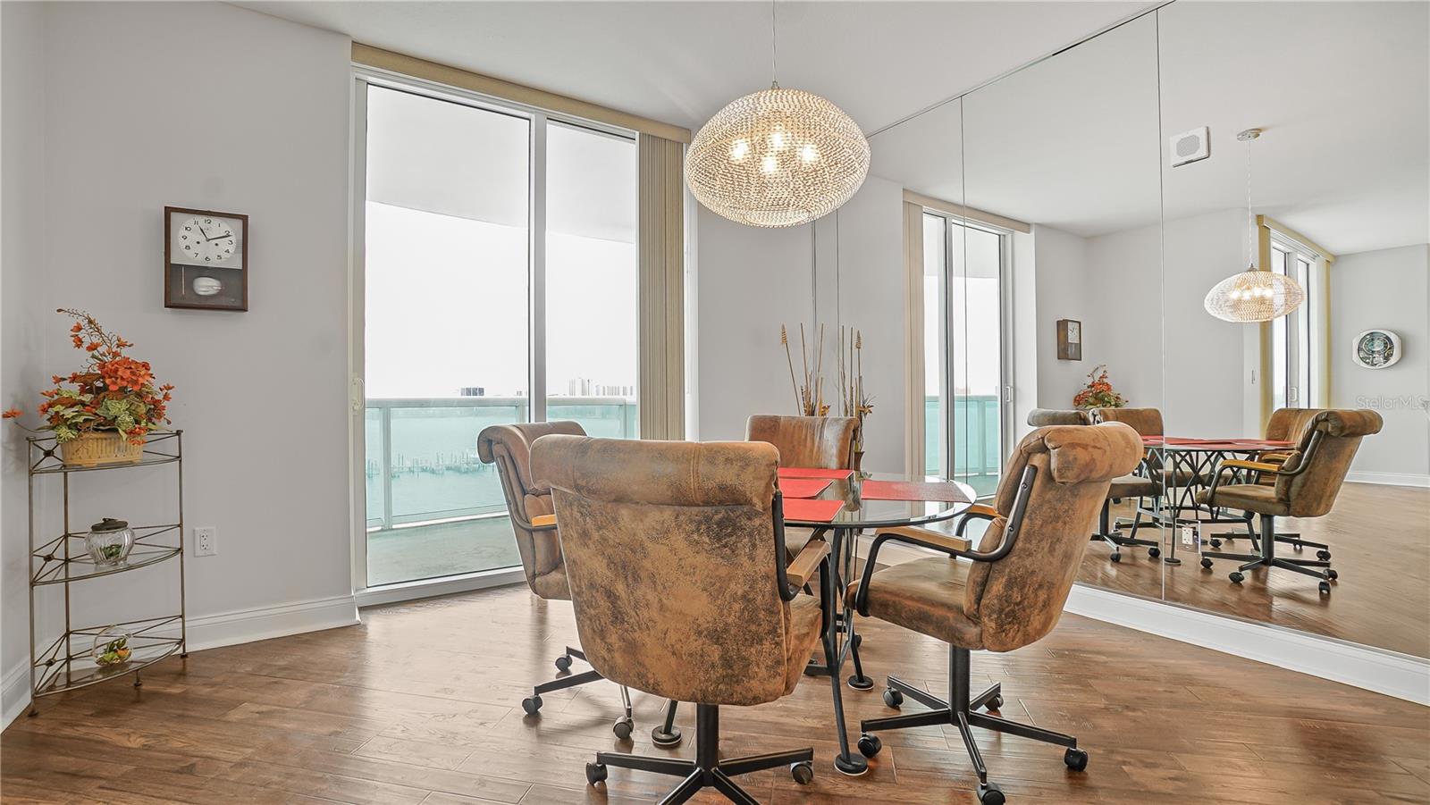 Image 6 of 49 For 241 Riverside Drive 502