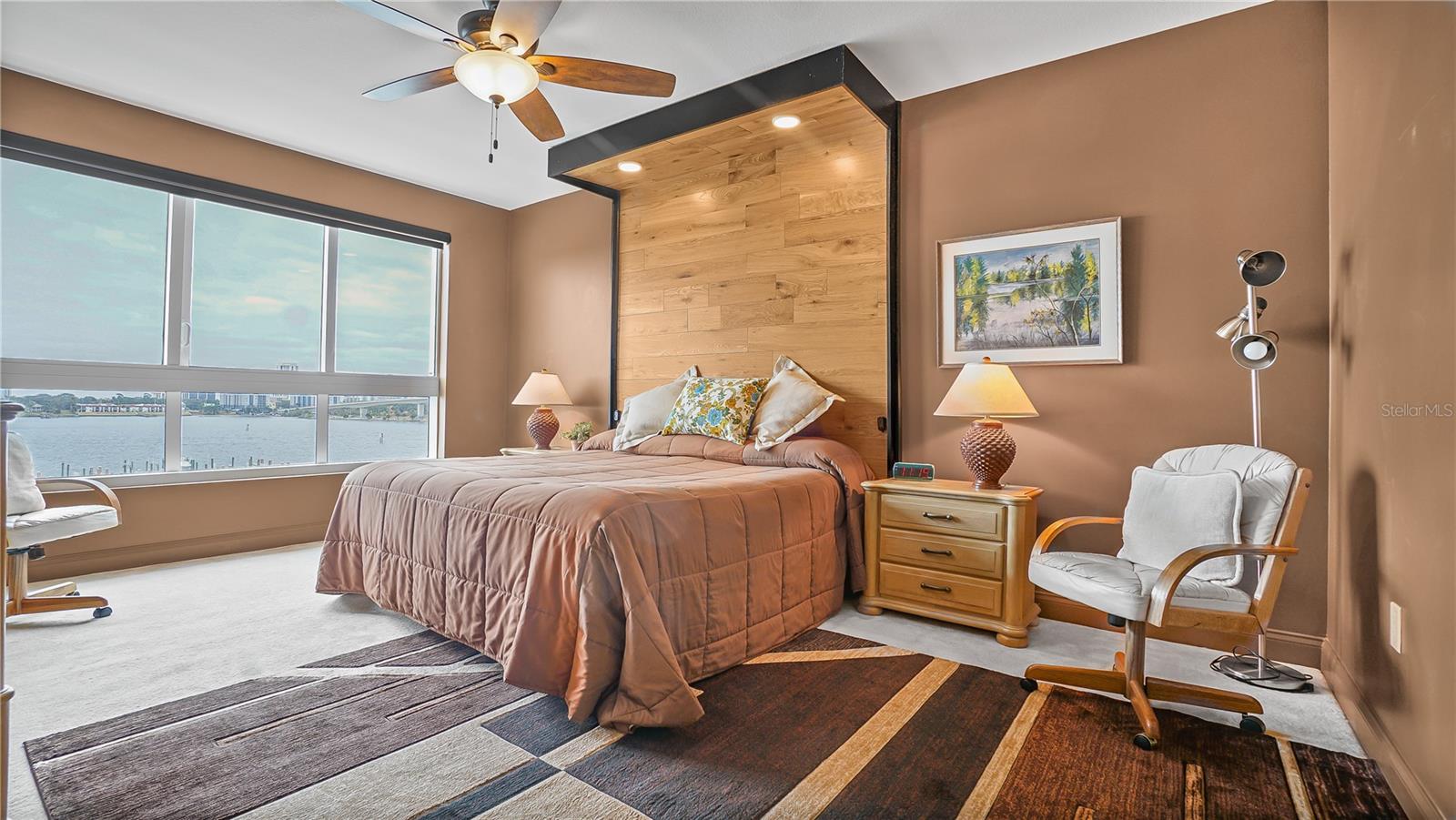 Image 7 of 49 For 241 Riverside Drive 502