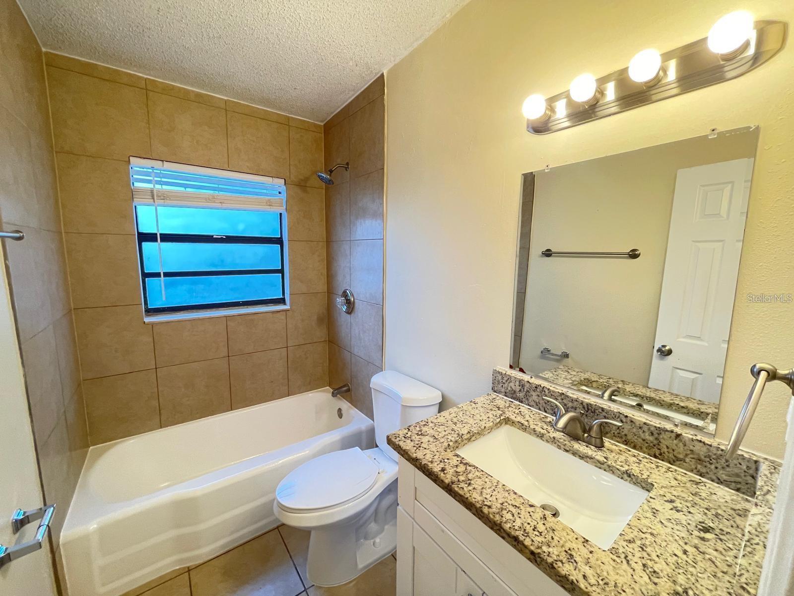 Image 9 of 12 For 1413 Hialeah Drive