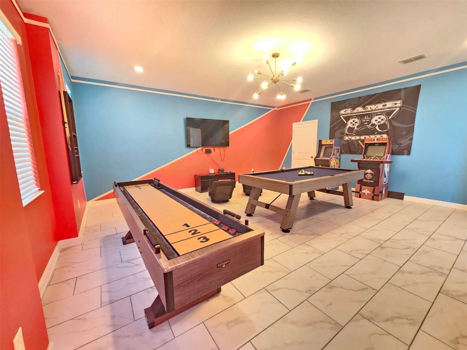 Image 5 of 61 For 1265 Challenge Drive