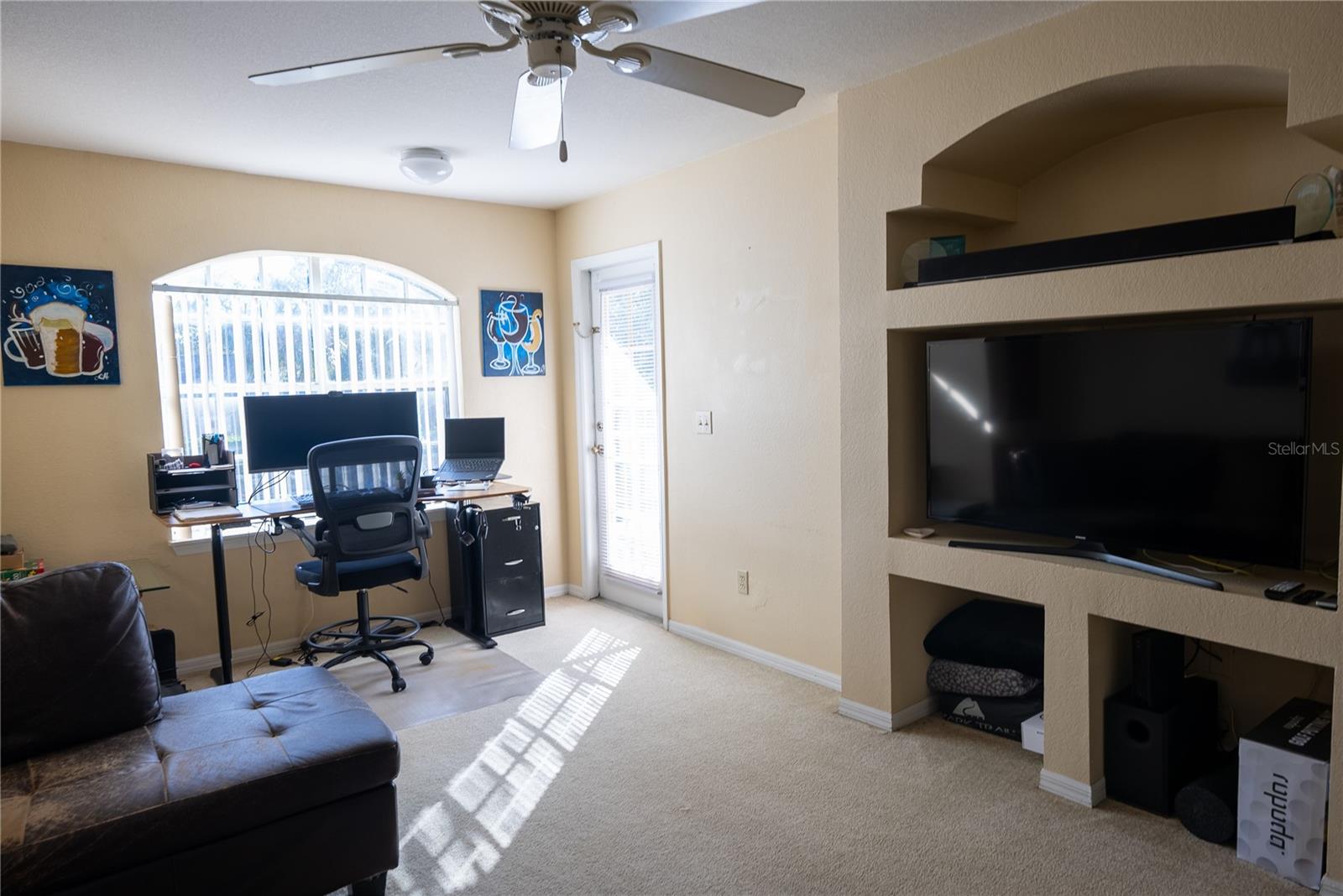 Image 9 of 22 For 7300 Westpointe Boulevard 729