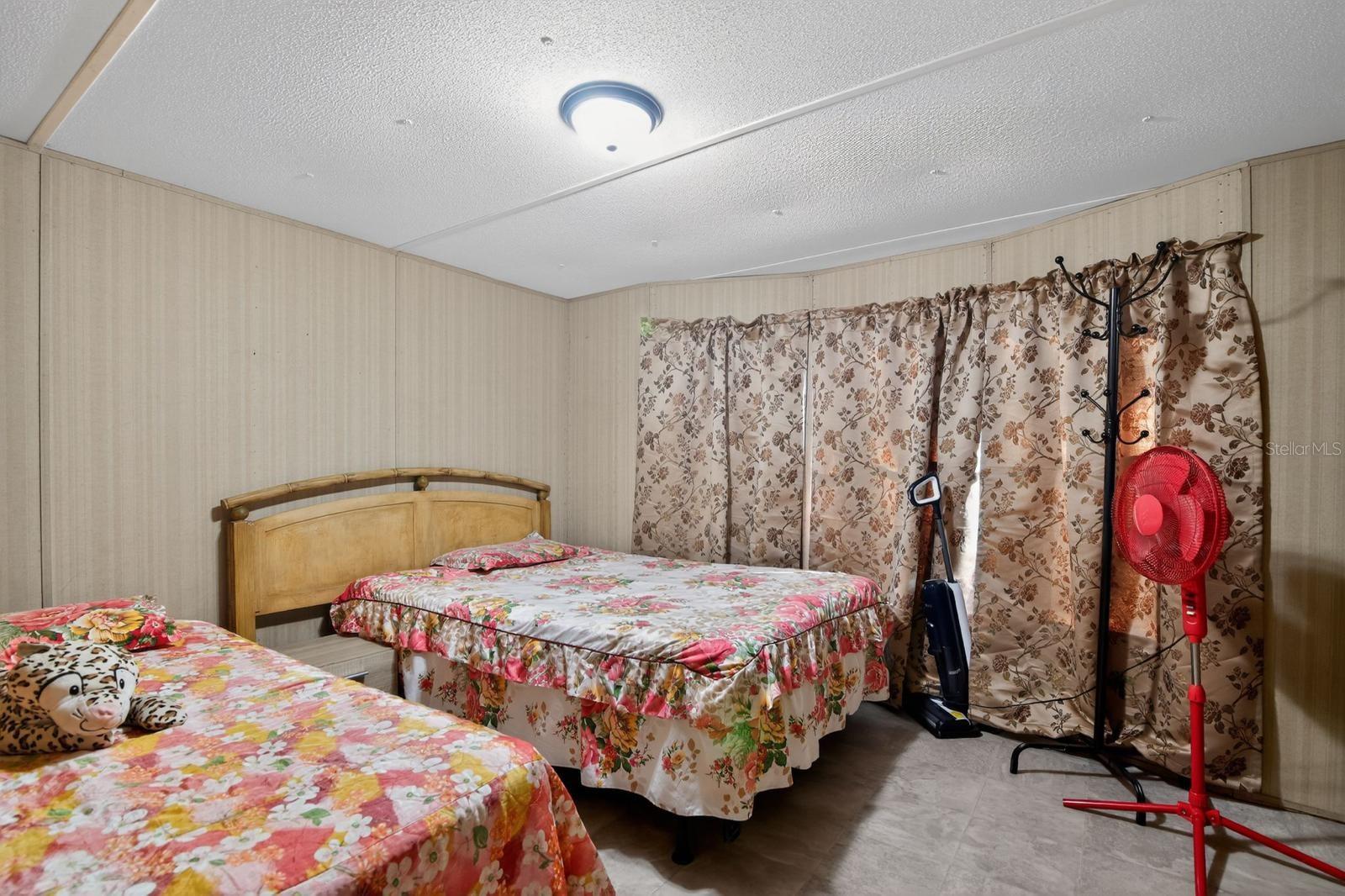 Image 19 of 38 For 2522 121st Avenue