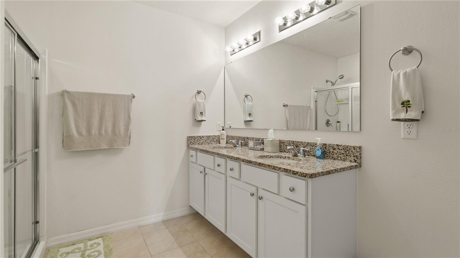 Image 23 of 59 For 2429 White Poppy Drive