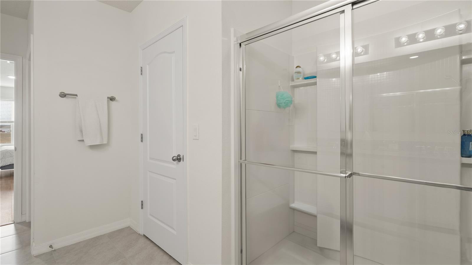 Image 25 of 59 For 2429 White Poppy Drive