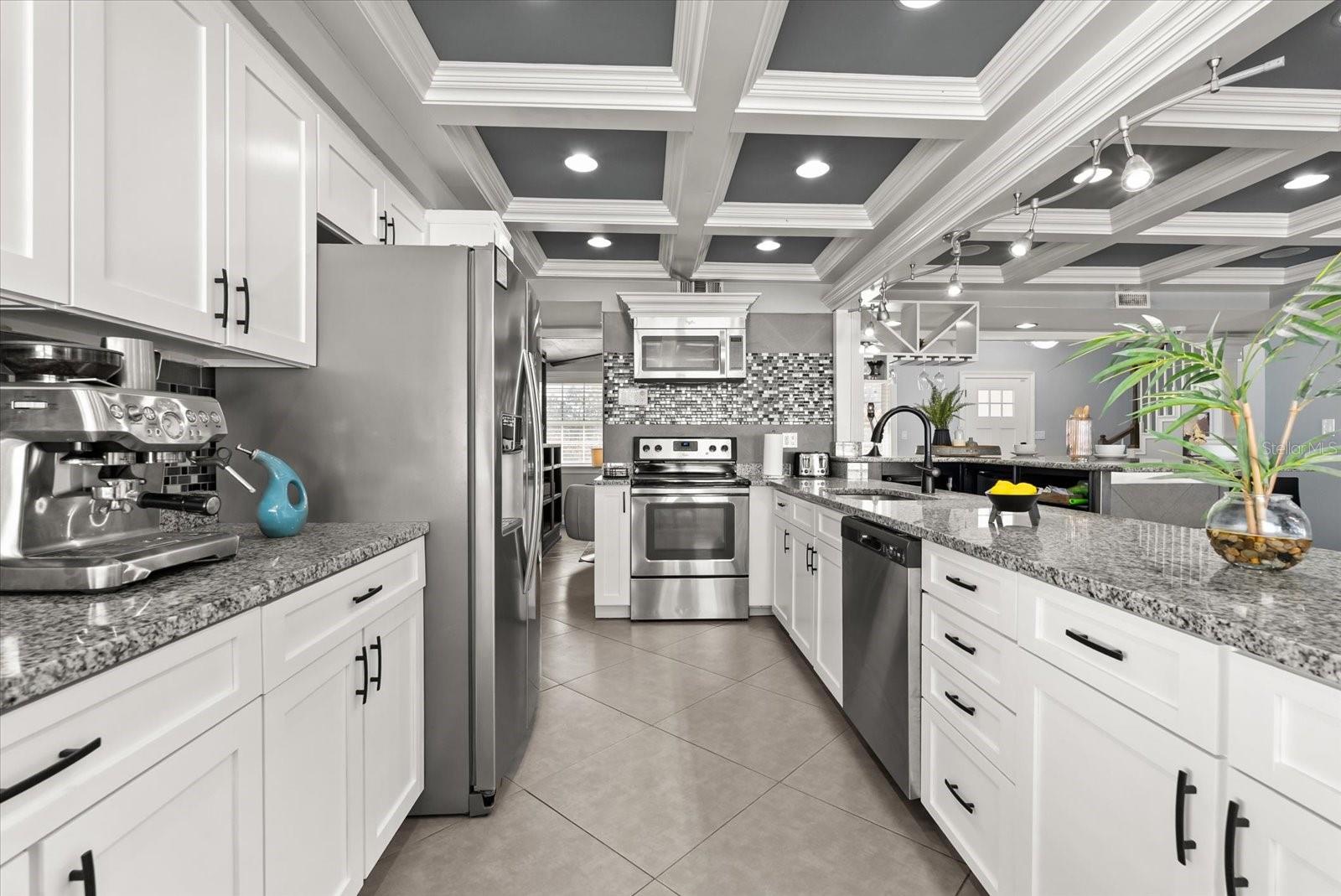 Image 10 of 35 For 8255 Lake Underhill Road